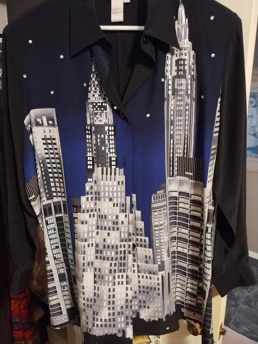 Diane Gilman 100% Silk New York City Skyline Blouse